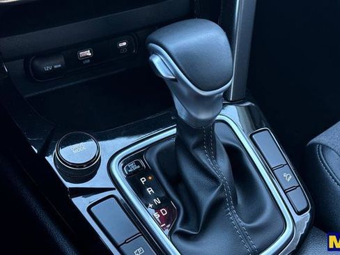 Used 2024 Kia Seltos S image 26