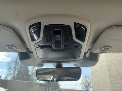 Certified 2025 Subaru Outback Onyx Edition image 19