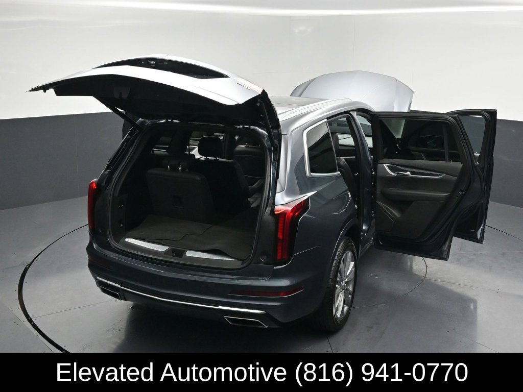 Used 2021 Cadillac XT6 Premium Luxury AWD/4WD image 34