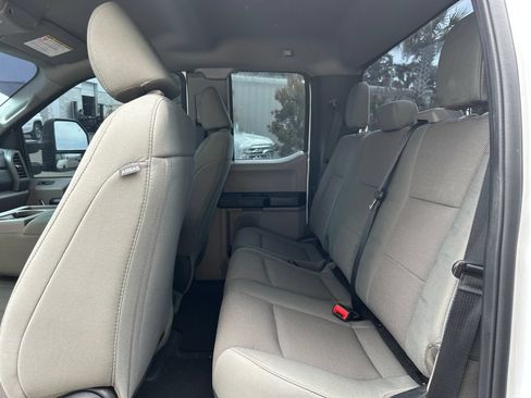 Used 2021 Ford F250 XL w/ STX Appearance Package AWD/4WD image 13