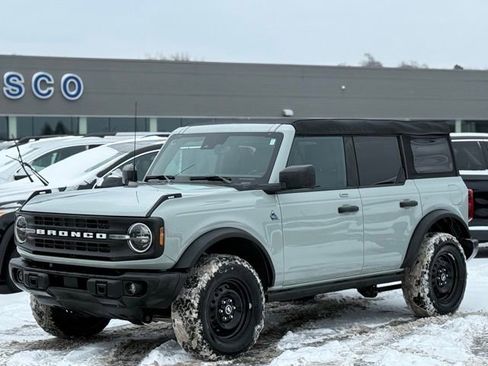 Used 2023 Ford Bronco Black Diamond image 30