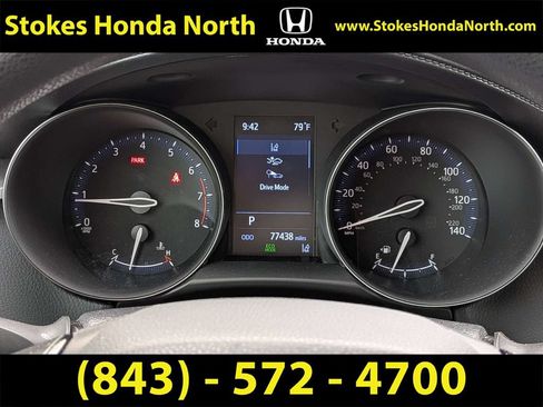 Used 2021 Toyota C-HR LE FWD image 8