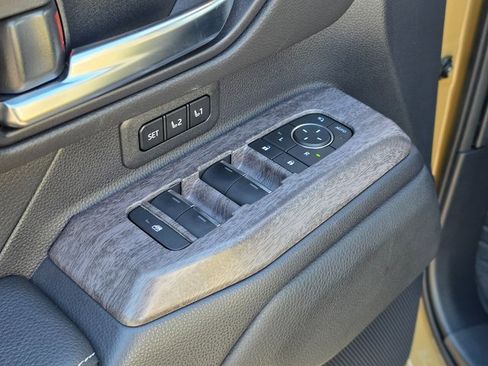 Used 2024 Toyota Land Cruiser image 23