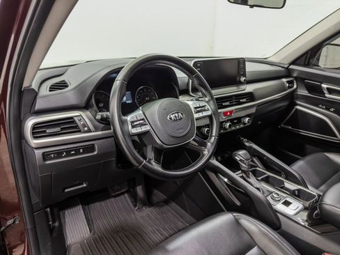Used 2020 Kia Telluride S image 15