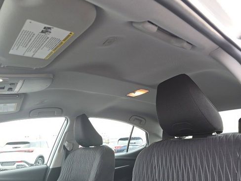 Used 2025 Toyota Camry XSE image 15