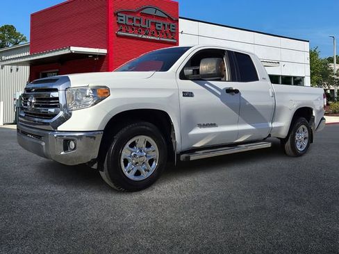 Used 2016 Toyota Tundra SR5 image 1