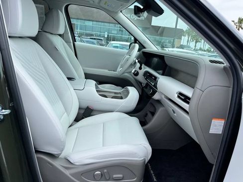 New 2026 Hyundai Palisade SEL Premium FWD image 22