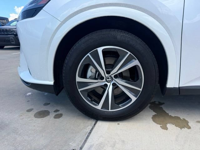Used 2024 Lexus RX 350 Premium w/ Accessory Package (Z1) FWD image 11