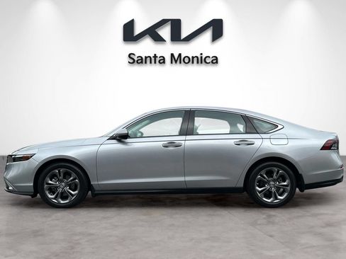 Used 2023 Honda Accord EX image 3