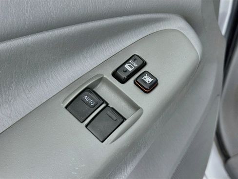 Used 2011 Toyota Tacoma 2WD Access Cab w/ SR5 Pkg #2 image 16