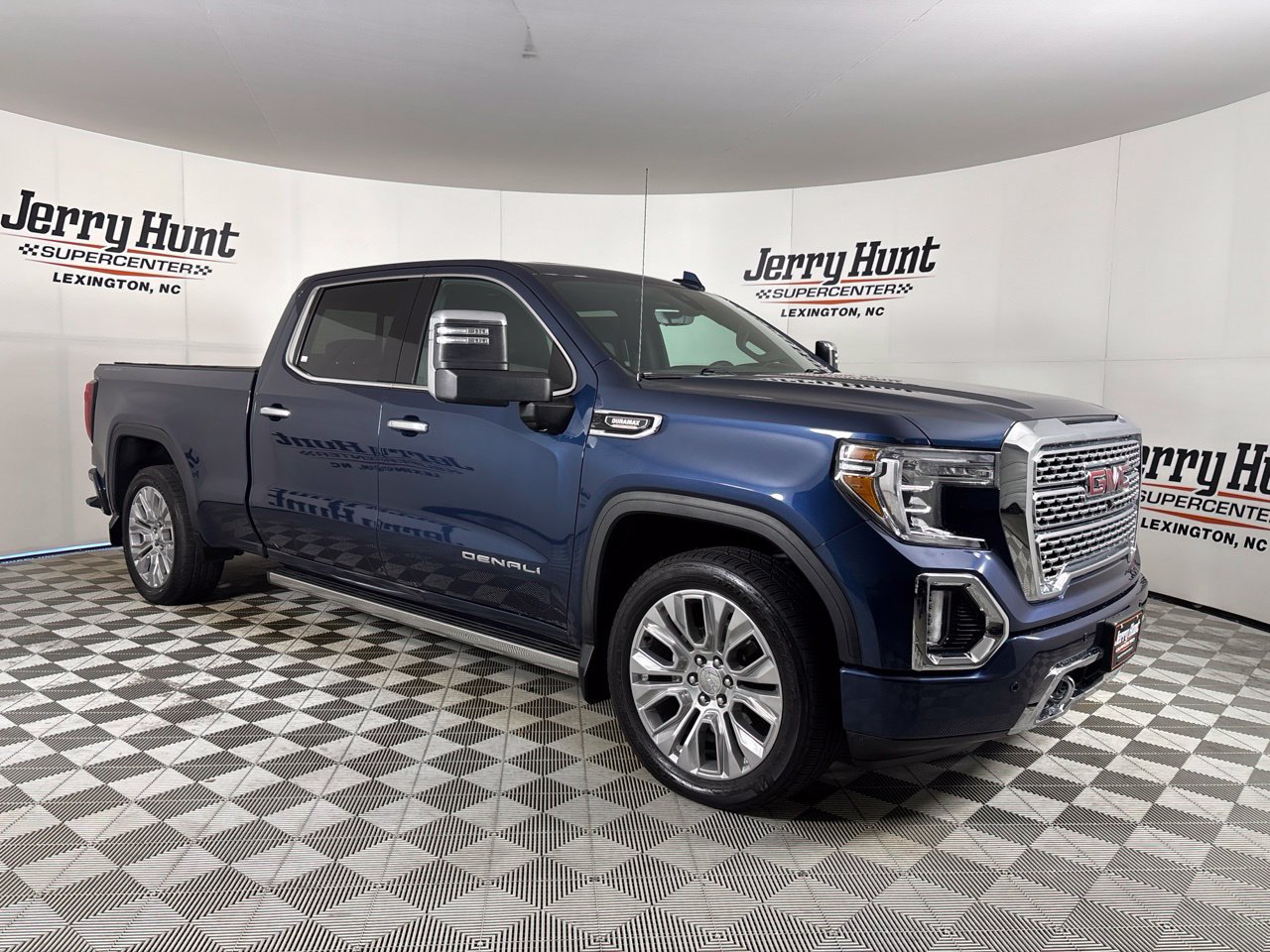 Used 2021 GMC Sierra 1500 Denali w/ Denali Ultimate Package AWD/4WD image 3