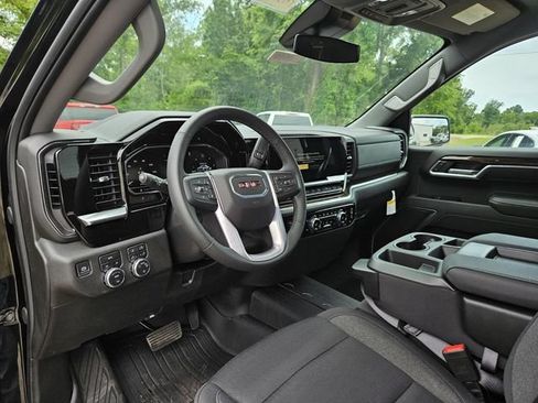 New 2025 GMC Sierra 1500 SLE w/ Preferred Package AWD/4WD image 18