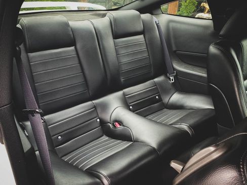 Used 2007 Ford Mustang GT RWD image 19