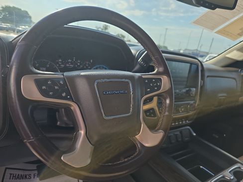 Used 2019 GMC Sierra 2500 Denali w/ Duramax Plus Package AWD/4WD image 13