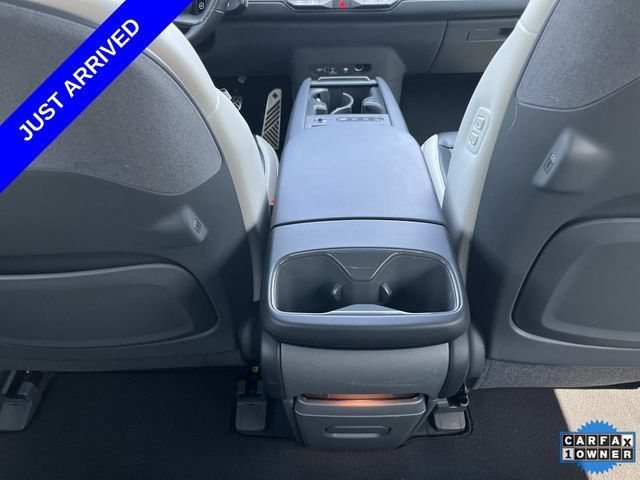 Used 2024 Kia EV9 GT-Line AWD/4WD image 18
