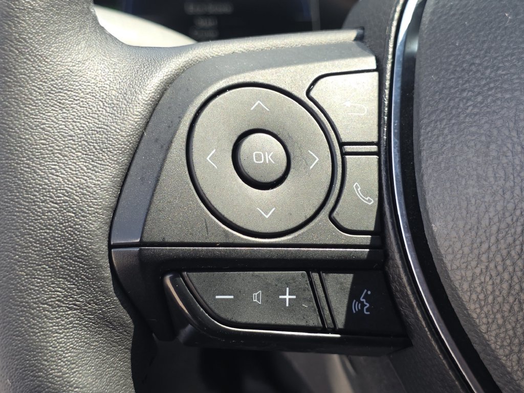 Used 2024 Toyota RAV4 XSE w/ Advanced Technology Package AWD/4WD image 25