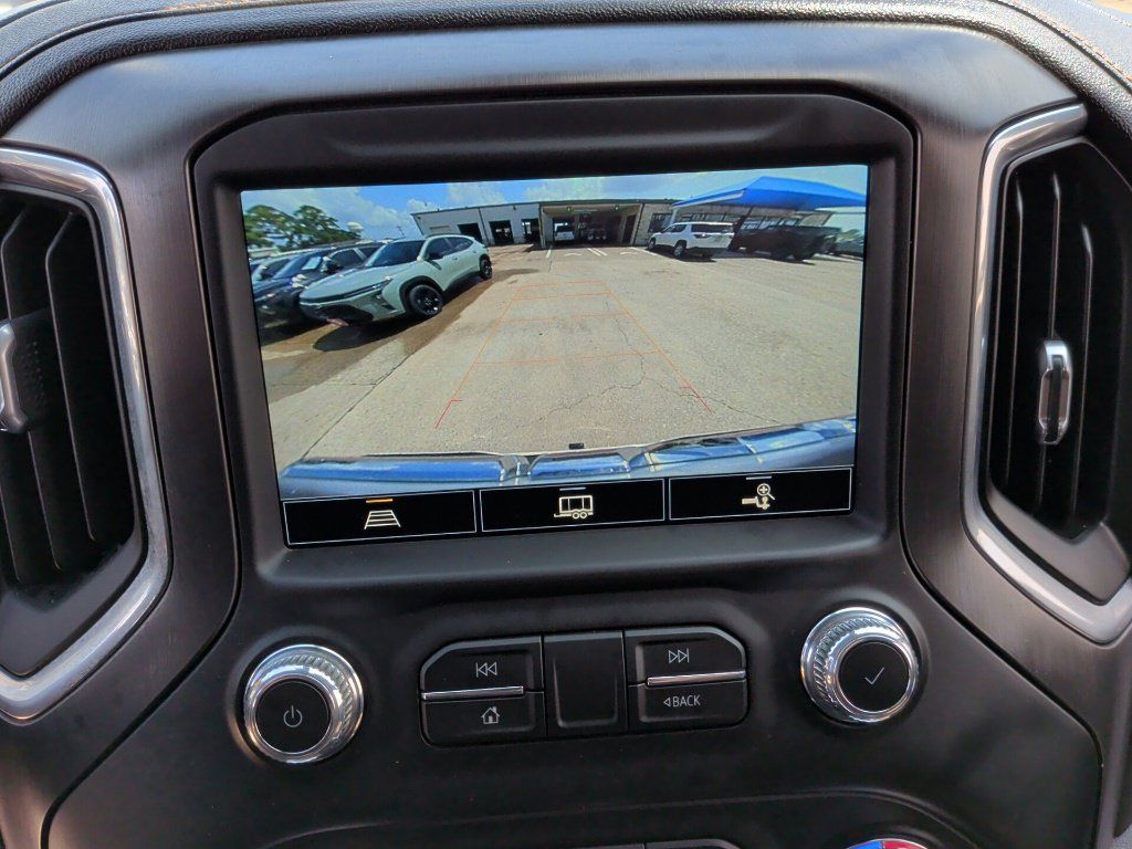 Used 2021 GMC Sierra 1500 AT4 w/ AT4 Premium Package AWD/4WD image 24