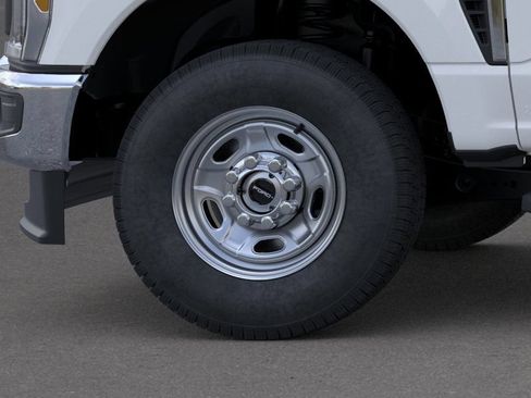 New 2026 Ford F250 XL w/ XL Chrome Package AWD/4WD image 19