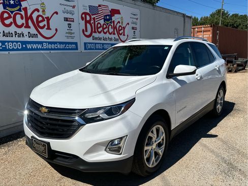Used 2020 Chevrolet Equinox LT image 6