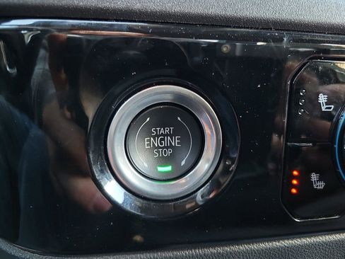 Used 2024 GMC Sierra 1500 Elevation w/ LPO, Elevation Black Package image 20