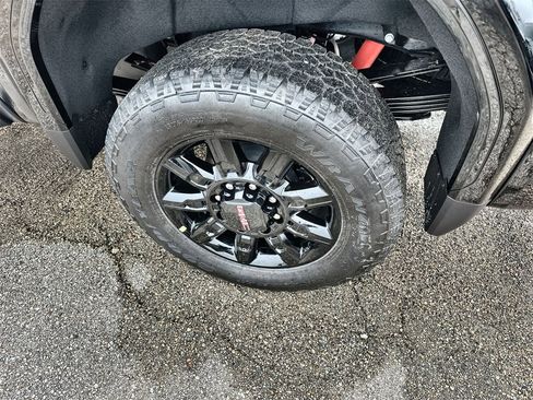 New 2026 GMC Sierra 3500 AT4 w/ AT4 Premium Plus Package image 12