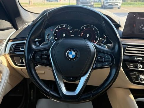 Used 2019 BMW 540i xDrive w/ Convenience Package image 45