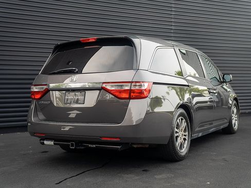 Used 2013 Honda Odyssey EX-L image 28