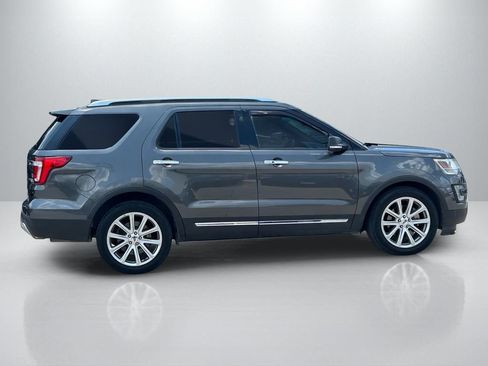 Used 2016 Ford Explorer Limited FWD image 4