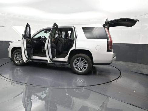 Used 2020 Cadillac Escalade 2WD image 35