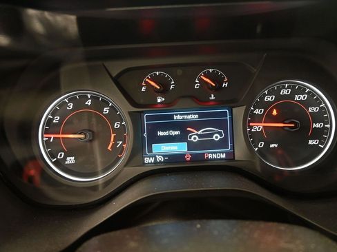 Used 2020 Chevrolet Camaro LT image 23