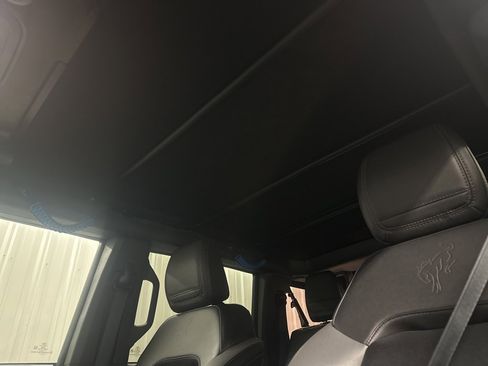 Used 2024 Ford Bronco Black Diamond image 12