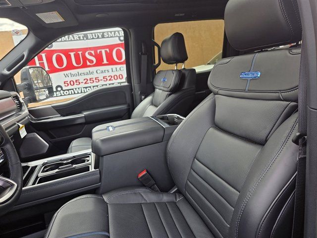 Used 2026 Ford F250 Platinum AWD/4WD image 9