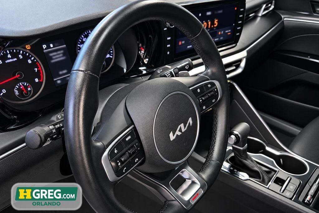 Used 2022 Kia K5 GT FWD image 14