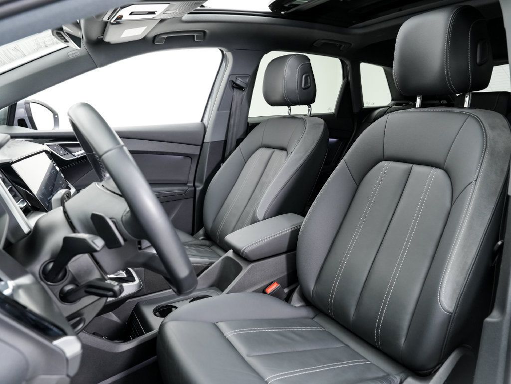 Used 2023 Audi Q4 e-tron Prestige w/ 20" Wheel Package AWD/4WD image 5