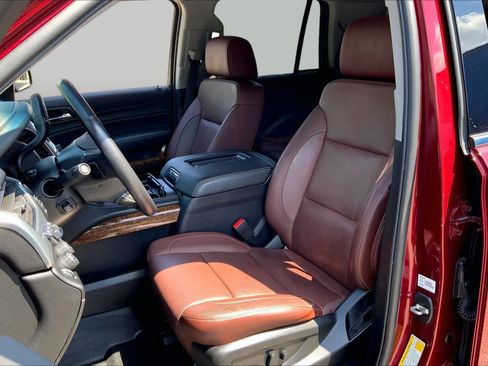 Used 2020 Chevrolet Tahoe Premier w/ Premier Plus Edition AWD/4WD image 8