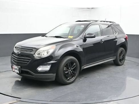 Used 2017 Chevrolet Equinox LT AWD/4WD image 7