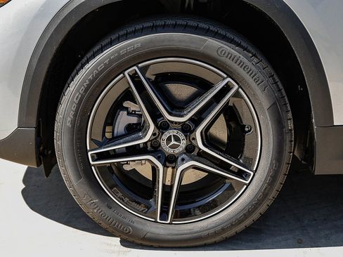 New 2026 Mercedes-Benz GLA 250 4MATIC image 9