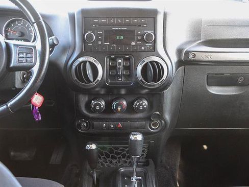 Used 2017 Jeep Wrangler Unlimited Sport w/ Quick Order Package 24S image 13