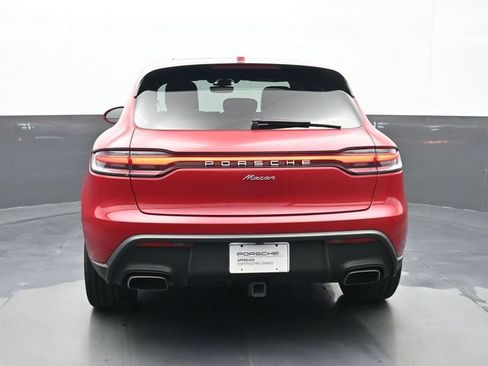 Certified 2023 Porsche Macan AWD/4WD image 21