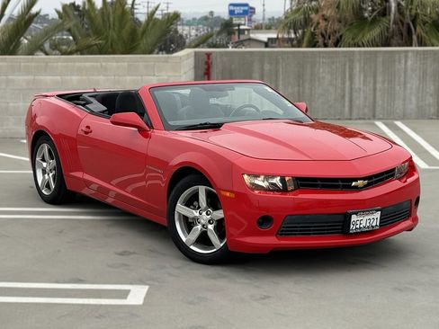 Used 2015 Chevrolet Camaro LT image 3