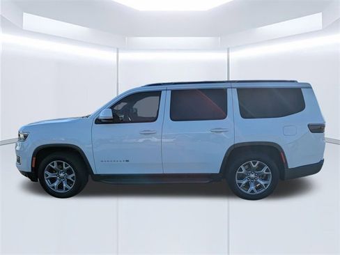 Used 2022 Jeep Wagoneer Series II image 8