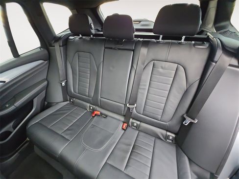 Used 2021 BMW X3 xDrive30e w/ Premium Package image 13