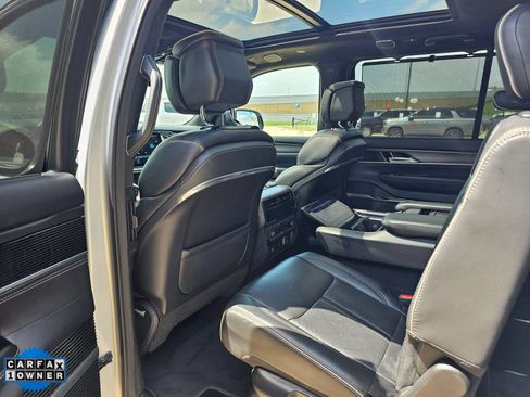 Used 2024 Jeep Grand Wagoneer L Series II w/ Quick Order Packagew 28T AWD/4WD image 32