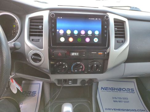 Used 2012 Toyota Tacoma 4x4 Double Cab w/ TRD Sport Pkg image 17