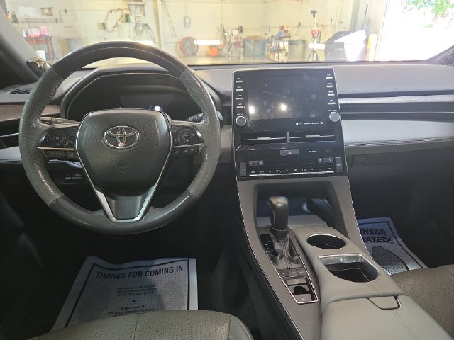 Used 2019 Toyota Avalon Limited w/ Advanced Safety Package FWD image 12