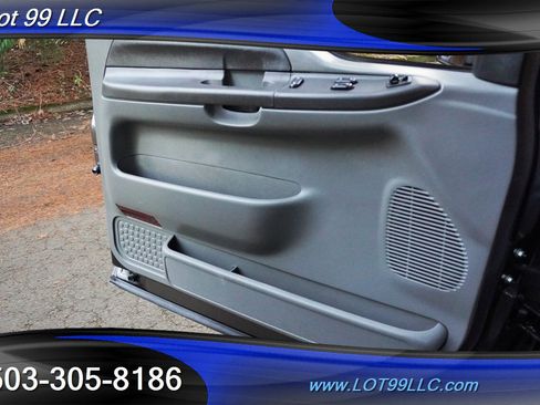 Used 2003 Ford F250 XLT image 25