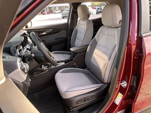 New 2025 Chevrolet TrailBlazer LT w/ Convenience Package image 12