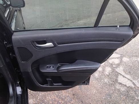 Used 2016 Chrysler 300 S image 16