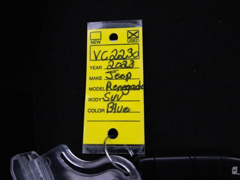 Used 2023 Jeep Renegade Latitude image 26