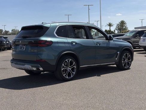 Used 2026 BMW X5 xDrive40i w/ Premium Package AWD/4WD image 6